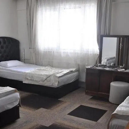 Отель Hulya 3*